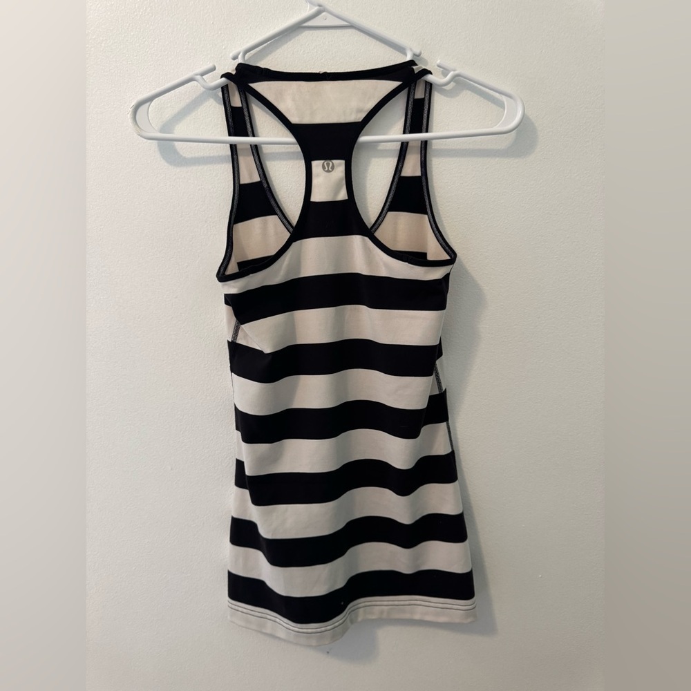 Lululemon Black and White Striped Racerback Tank Top, Size 4 - Picture 2 of 5
